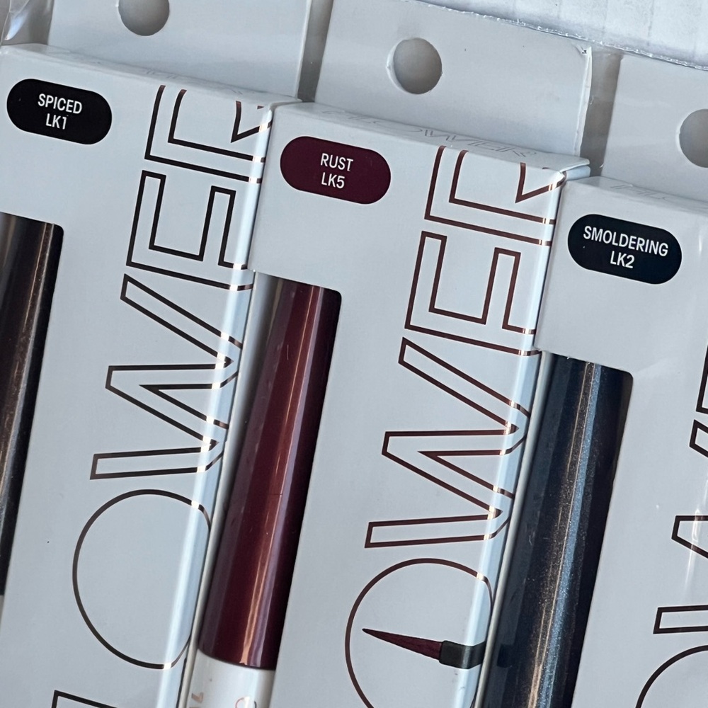 Flower Beauty Liquid Kajal Eyeliner Set - Picture 2 of 6